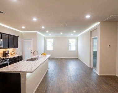 21331 Bellaria Summit Trace - Photo Thumbnail 6