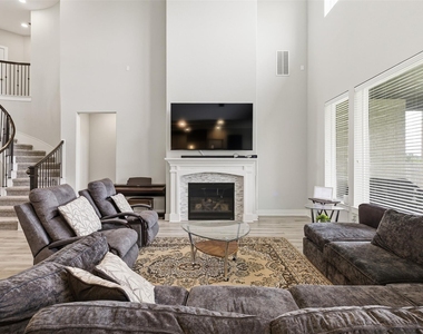 417 Ripple Edge Court - Photo Thumbnail 11