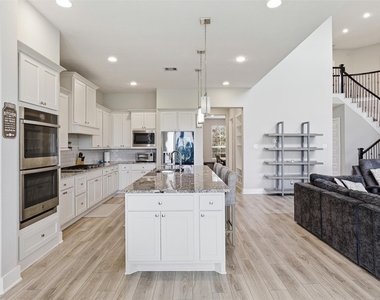 417 Ripple Edge Court - Photo Thumbnail 14