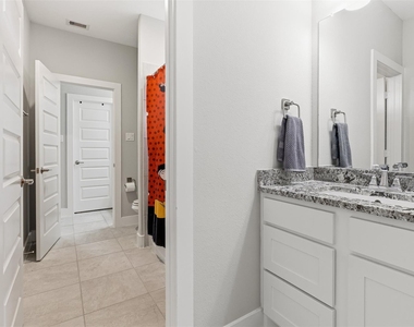 417 Ripple Edge Court - Photo Thumbnail 37