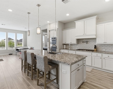 417 Ripple Edge Court - Photo Thumbnail 12