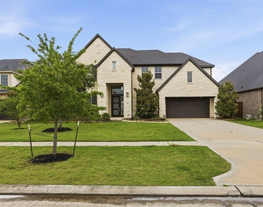 417 Ripple Edge Court - Photo Thumbnail 1