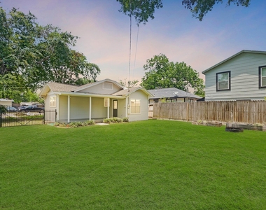 608 Northwood Street - Photo Thumbnail 16