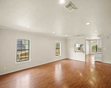 608 Northwood Street - Photo Thumbnail 5