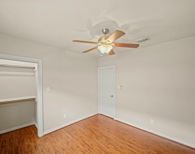 608 Northwood Street - Photo Thumbnail 15