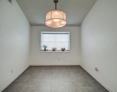 7114 Buchanan Drive - Photo Thumbnail 11