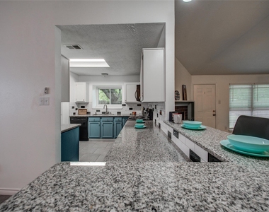 7114 Buchanan Drive - Photo Thumbnail 13
