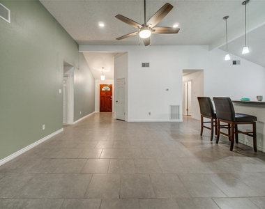 7114 Buchanan Drive - Photo Thumbnail 7