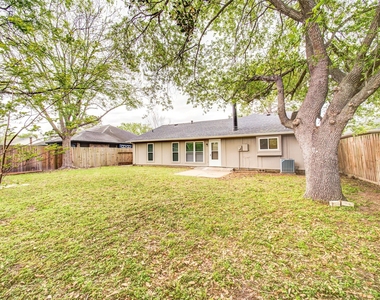 7114 Buchanan Drive - Photo Thumbnail 25