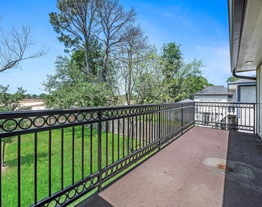 7711 Antoine Drive - Photo Thumbnail 27