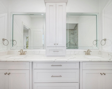 7711 Antoine Drive - Photo Thumbnail 25