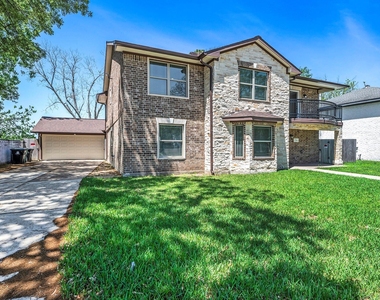 7711 Antoine Drive - Photo Thumbnail 29