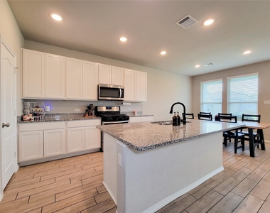 24811 Crimson Pine Drive - Photo Thumbnail 20