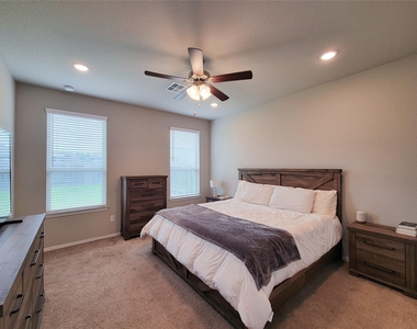 24811 Crimson Pine Drive - Photo Thumbnail 25