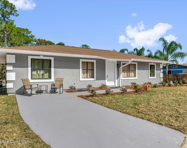 4840 Mango Avenue - Photo Thumbnail 1
