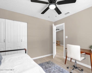 4840 Mango Avenue - Photo Thumbnail 14