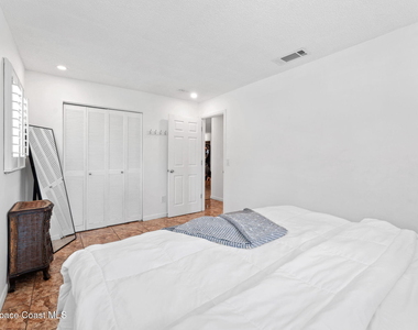 1526 Magnolia Street Ne - Photo Thumbnail 16