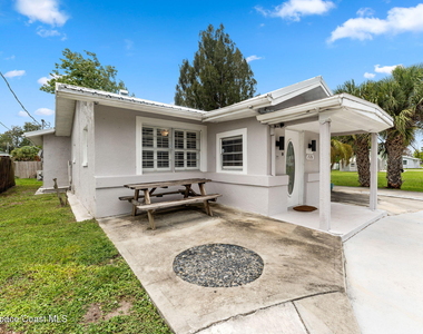 1526 Magnolia Street Ne - Photo Thumbnail 1