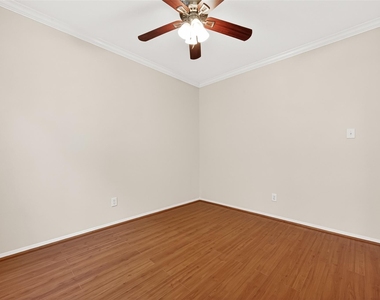 2011 E Edendale Circle - Photo Thumbnail 15