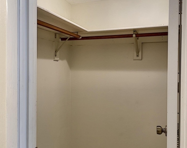 205 Palmetto Avenue - Photo Thumbnail 16