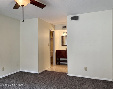 205 Palmetto Avenue - Photo Thumbnail 13