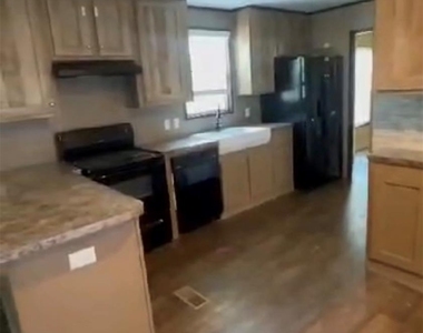 61 County Road 3703 - Photo Thumbnail 1