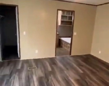 61 County Road 3703 - Photo Thumbnail 4