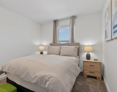 12207 City Rose Court - Photo Thumbnail 11