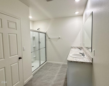 6495 Topaz Drive - Photo Thumbnail 15