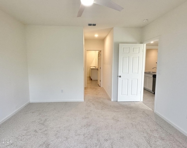 6495 Topaz Drive - Photo Thumbnail 16
