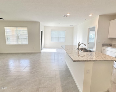 6495 Topaz Drive - Photo Thumbnail 10