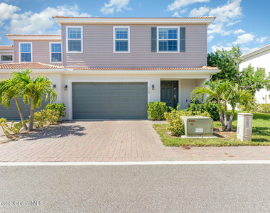 1430 Isabella Drive - Photo Thumbnail 3