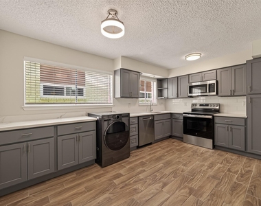7714 Renwick Drive - Photo Thumbnail 7