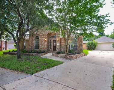 2607 Grand Plantation Court - Photo Thumbnail 1