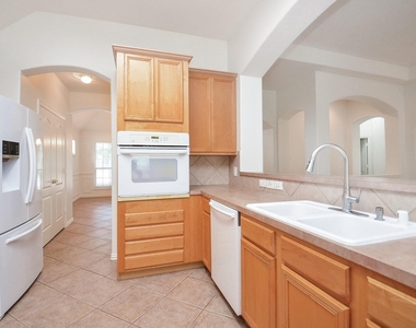 2607 Grand Plantation Court - Photo Thumbnail 23