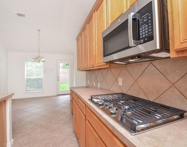 2607 Grand Plantation Court - Photo Thumbnail 22