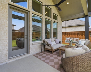 27927 Spring Falls Court - Photo Thumbnail 38