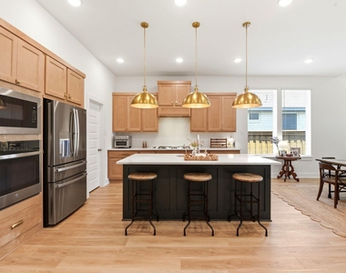 27927 Spring Falls Court - Photo Thumbnail 6