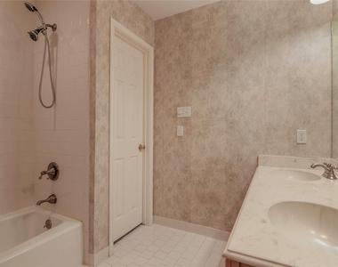 12979 Trail Hollow Drive - Photo Thumbnail 22