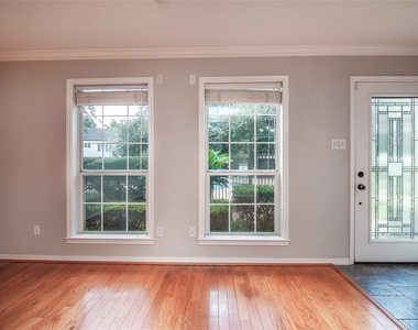 12979 Trail Hollow Drive - Photo Thumbnail 7