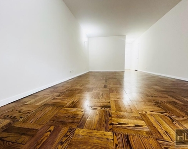 East 35 Street - Photo Thumbnail 1