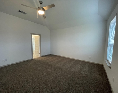 3806 Pottharst Park Court - Photo Thumbnail 23