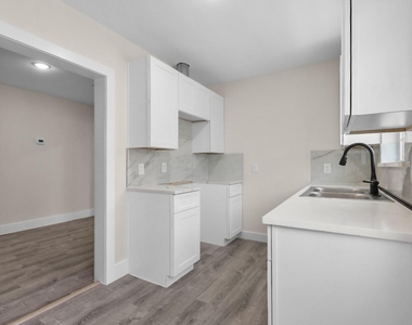 6618 Avenue N - Photo Thumbnail 22
