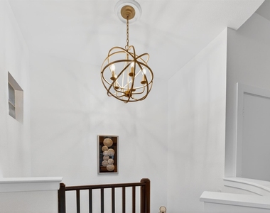 2716 Bagby Street - Photo Thumbnail 12