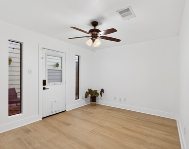 2716 Bagby Street - Photo Thumbnail 22