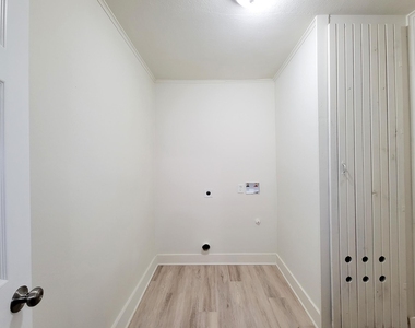 133 S Yaupon Street - Photo Thumbnail 22