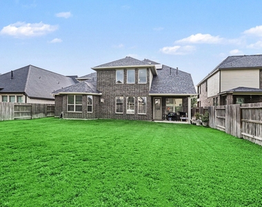 2107 Brooke Avery Drive - Photo Thumbnail 26