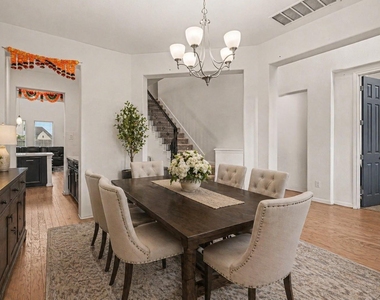 2107 Brooke Avery Drive - Photo Thumbnail 3