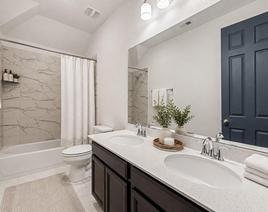 2107 Brooke Avery Drive - Photo Thumbnail 22