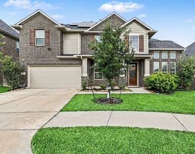 2107 Brooke Avery Drive - Photo Thumbnail 1